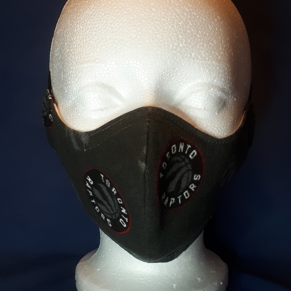 NEW Hand-made Adult Lined Cotton Face Mask… - Picture 3 of 4